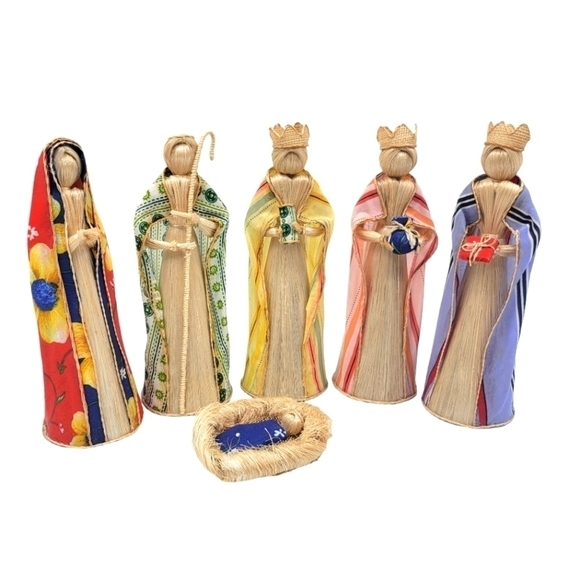 CORN husk Christmas nativity set - Picture 1 of 5